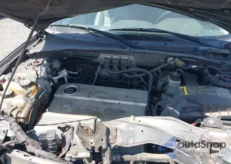 2005 Ford Escape Hybrid from USA, damaged, VIN 1FMCU96HX5KC07151